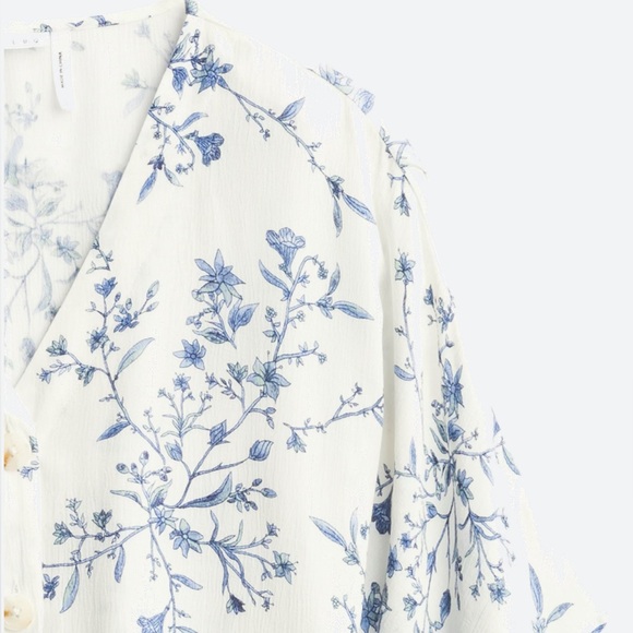 Elayne Tie Front Top - Picture 3 of 7